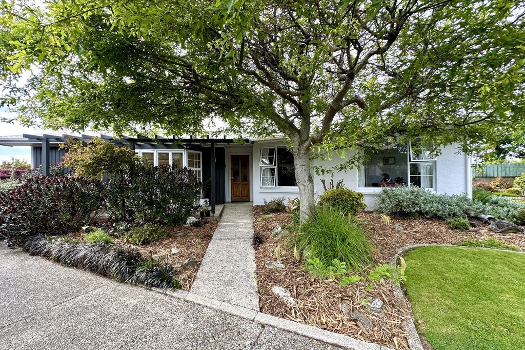 Sold 19 Ethel Street, Newfield realestate.co.nz