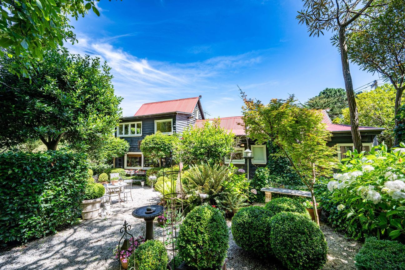 House in Banks Peninsula Community, Akaroa - View 4