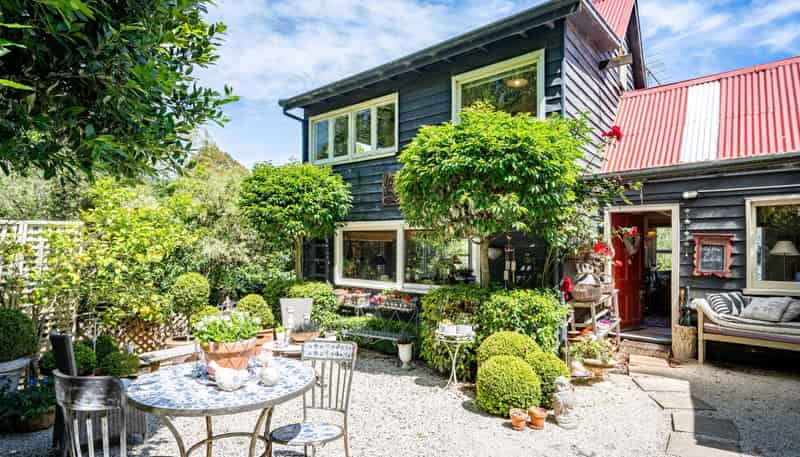 33 Morgans Road, Akaroa