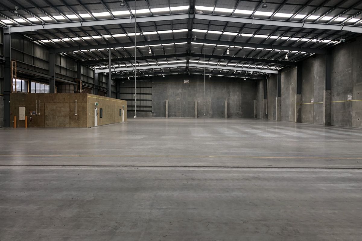High Stud Modern Warehouse For Lease – pohled 3