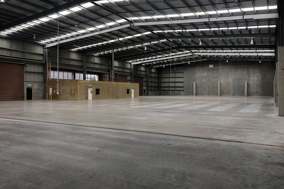 High Stud Modern Warehouse For Lease – pohled 2