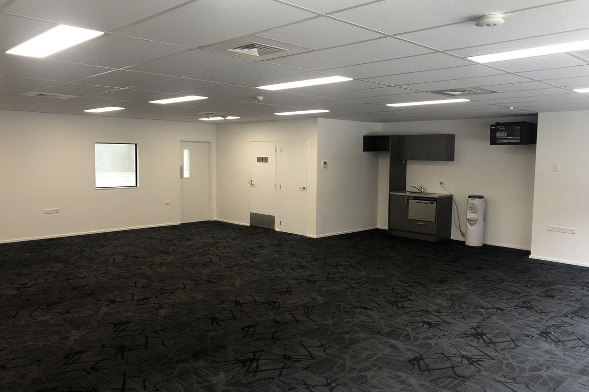 High Stud Modern Warehouse For Lease – pohled 4
