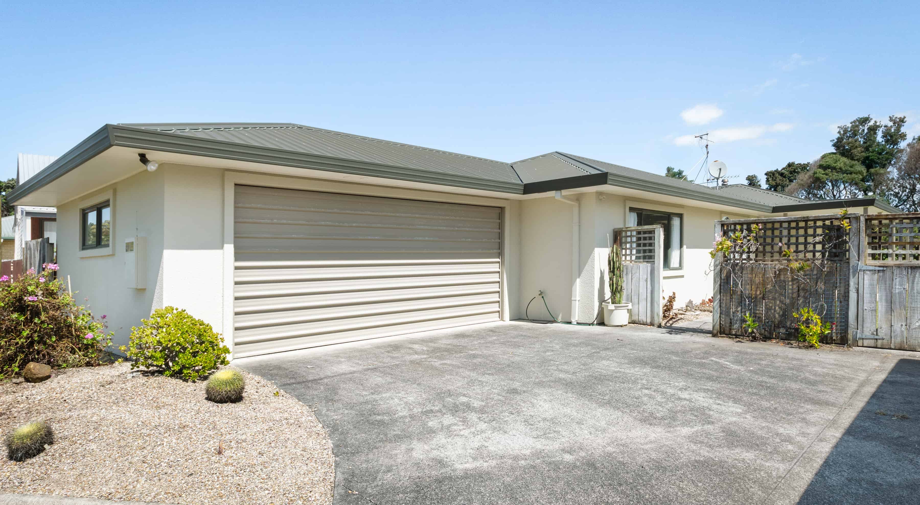6 Papaunahi Road, Bowentown, Western Bay Of Plenty For Sale