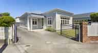 Open gallery