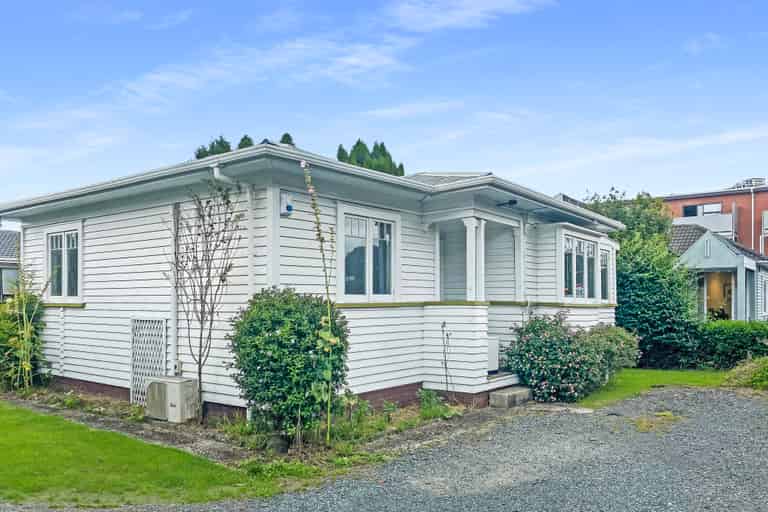Woodford Gardens Waitakere Hospital Fasci Garden