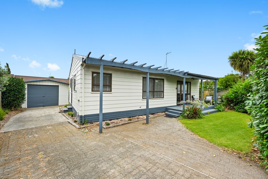 Sold 15A Herbert Road, Queenwood realestate.co.nz