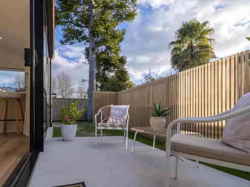 4 19 Shelley Street, Leamington
