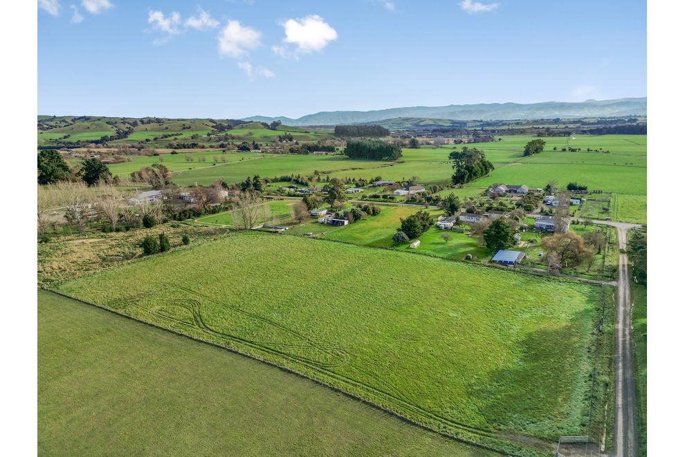 2 Brooklands Road, Carterton, Carterton For Sale realestate.co.nz
