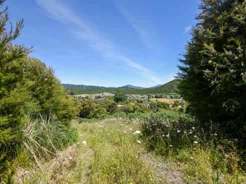 33 Boons Valley Road, Waikawa