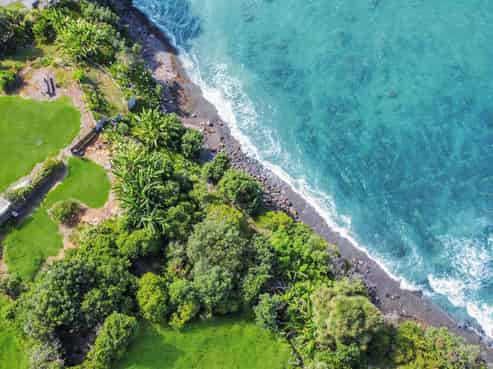 1E Te Kaha Church Road, Te Kaha