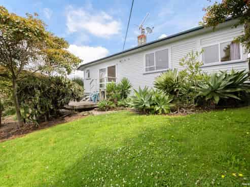 2634 Awhitu Road, Awhitu