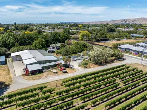 Rural Warehouse: Agricultural Storage/Workshop