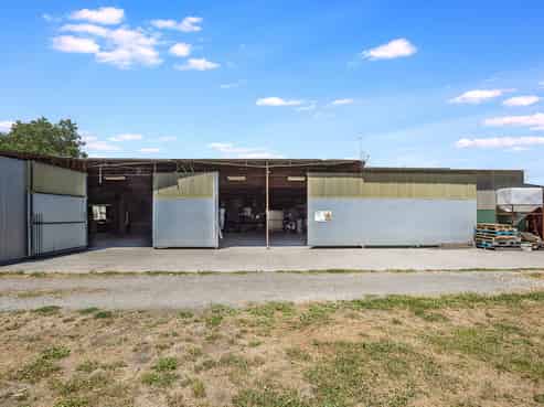 Rural Warehouse: Agricultural Storage/Workshop