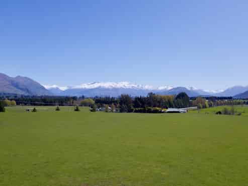 2/ Faulks Road, Wanaka