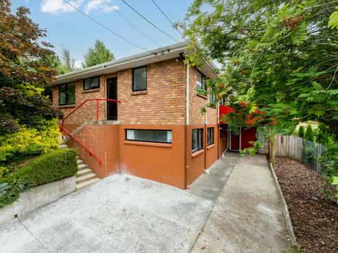 28 Fulton Road, Glenleith