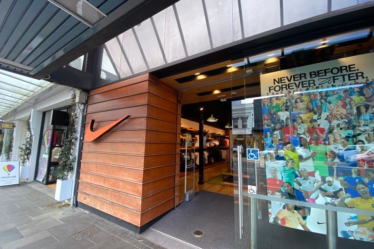 Nike hotsell store newmarket