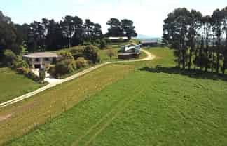 1518 Clinton Highway, Waiwera South