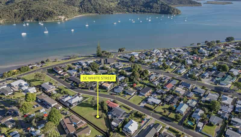 1C White Street, Whitianga