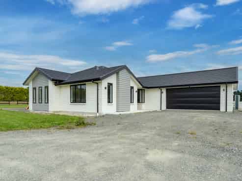 91 Mika Way, Lorneville