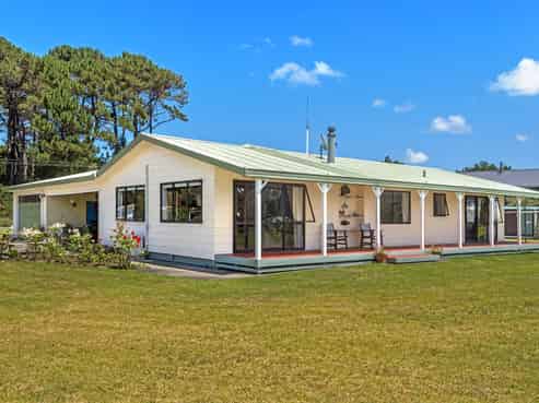 95 YMCA Road, Mahia