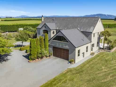 62 Bayley Road, Fernside