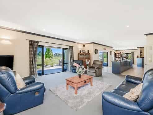 62 Bayley Road, Fernside