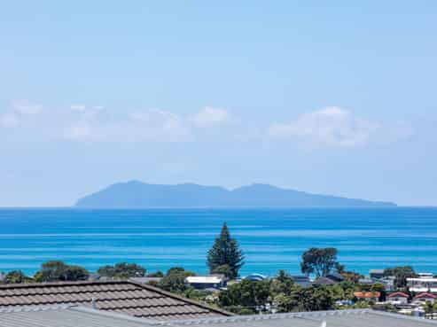 35 Tohora View, Waihi Beach