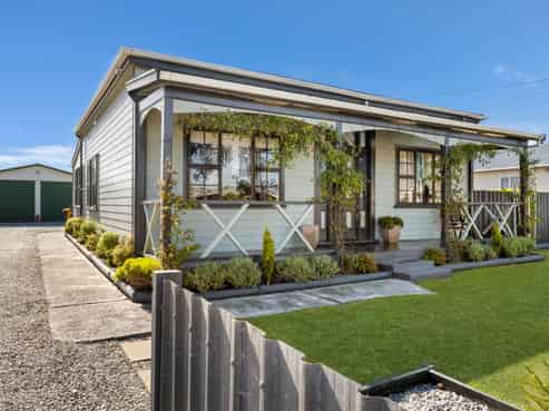 58 Blake Street, Blaketown