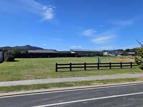 6 Pukatea Lane, Kinloch