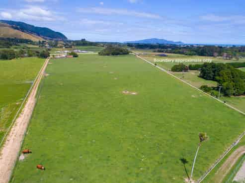 71 Hautere Cross Road, Te Horo