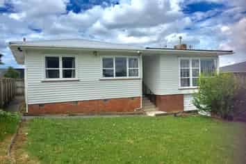 4199 Great North Road, Glendene