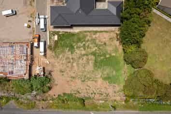 21B Portland Drive, Mangorei