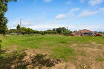 21B Portland Drive, Mangorei