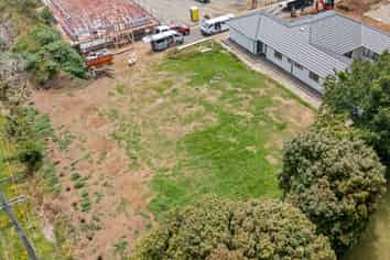 21B Portland Drive, Mangorei