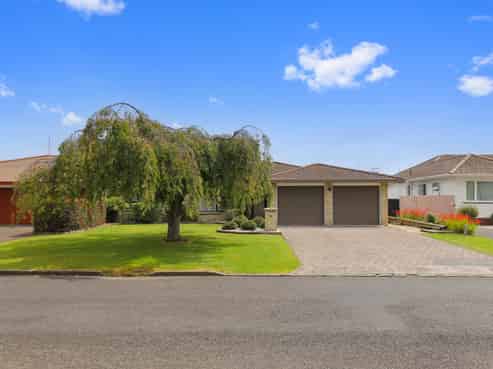 51 Holland Street, Glenholme