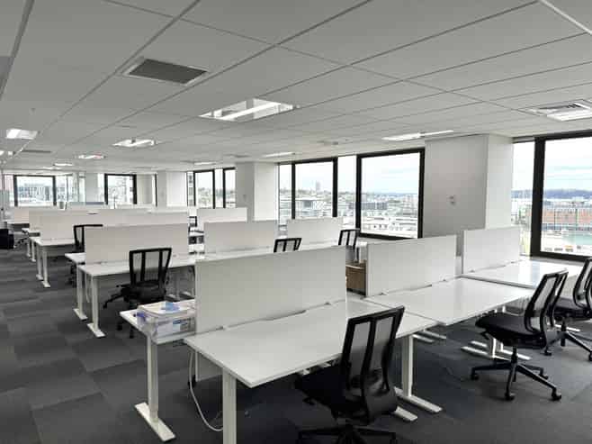 A pivotal CBD position with harbour views 