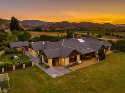 113 Booker Road, Fairhall