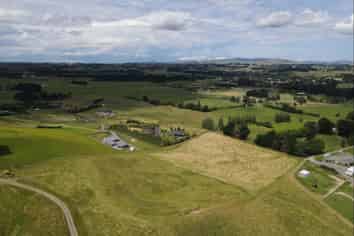 183D Smith Road, Dannevirke