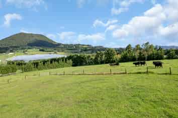 65 Tatton Rd, Maungatapere