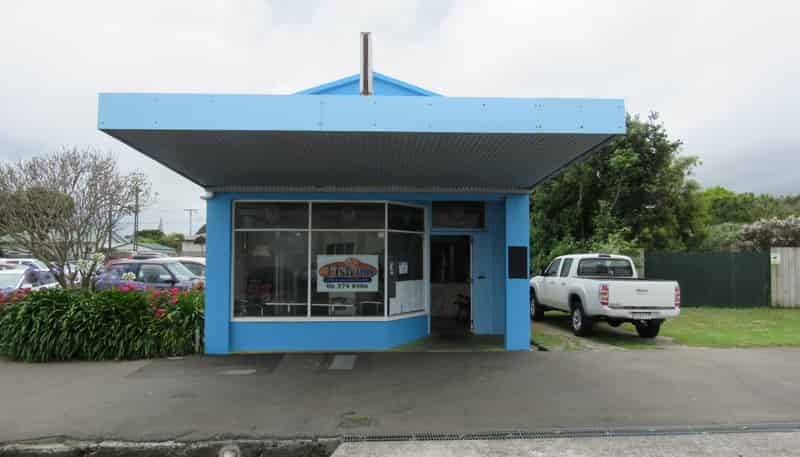 33 South Road, Manaia