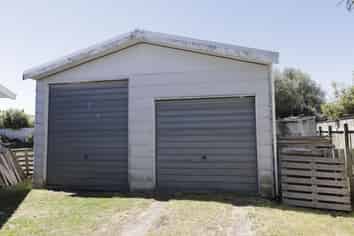 Manawatu / Whanganui - Address withheld