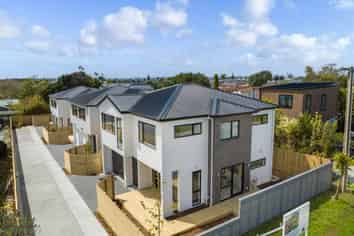 Unit 4/13 Renata Crescent, Te Atatu Peninsula