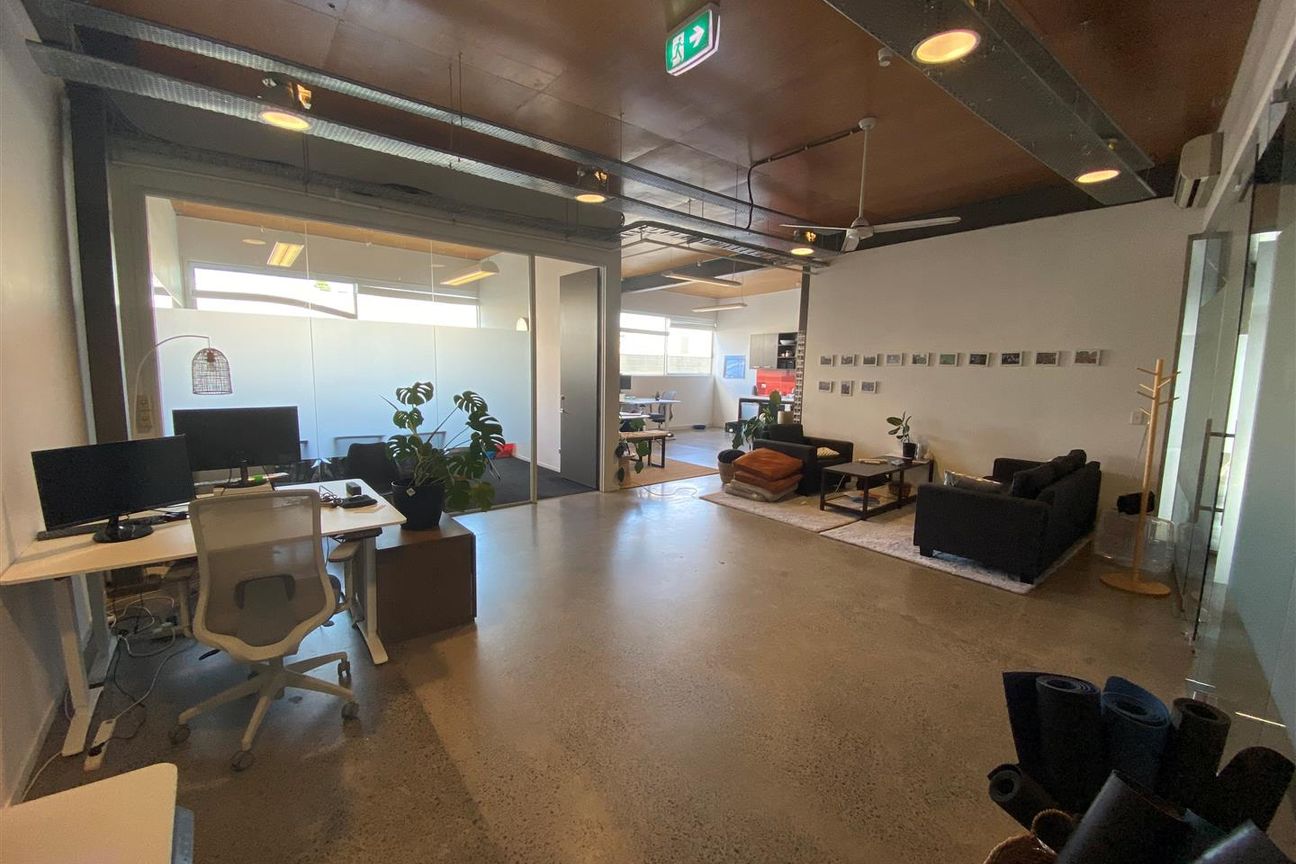 Rare 100sqm Office on Maidstone! - Bild 2