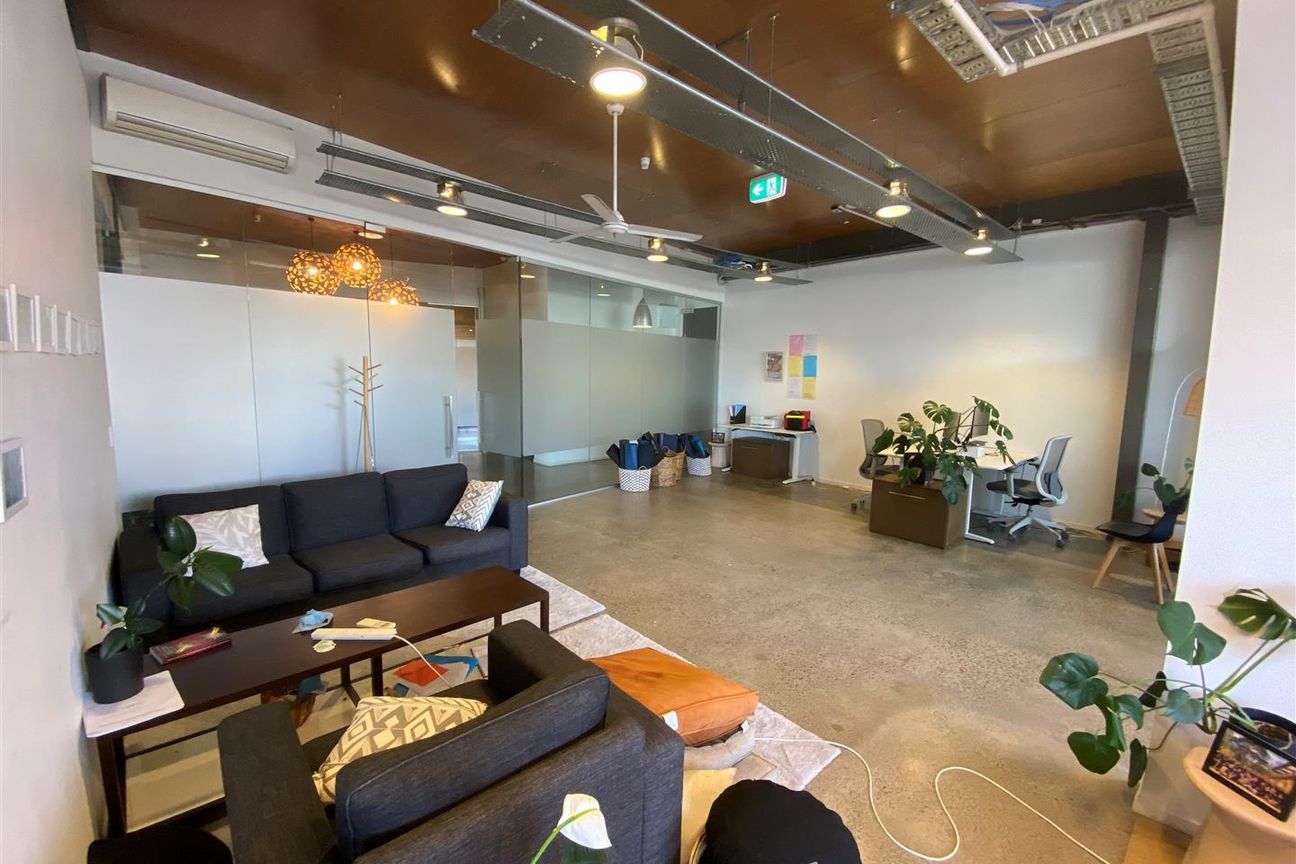 Rare 100sqm Office on Maidstone! - Bild 3