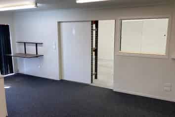 Workshops / Warehouse X 2