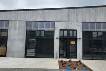 Blank Canvas Close to SH1