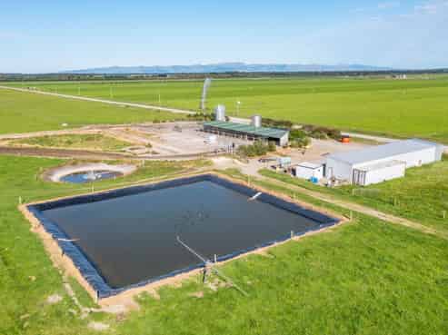 245 Thomsons Road, Burnham