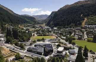 Queenstown CBD retail & entertainment precinct