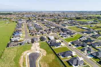 Lot 93  Kanzan Grove Extension, Feilding