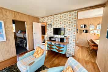 8 Second Avenue, Urenui